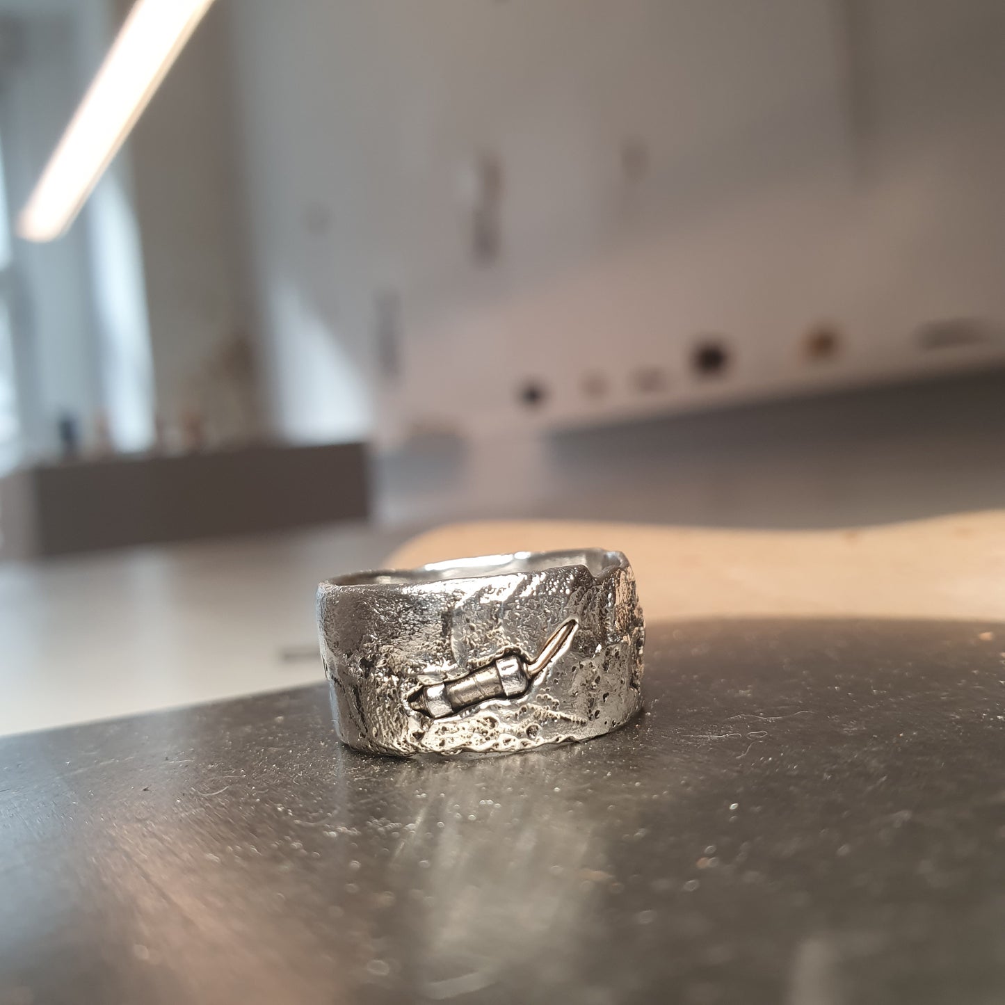 Jennifer Bronson: Silver Resistor Ring (US 7)